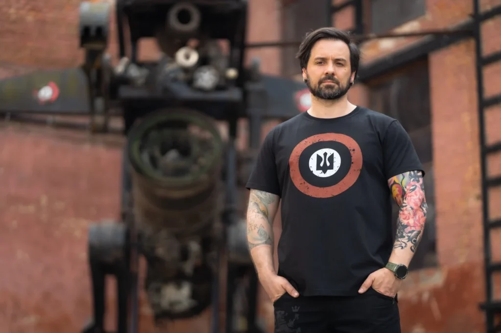 футболка чоловіча